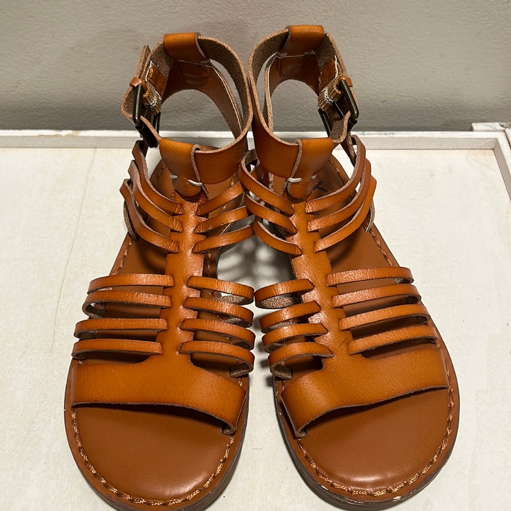 American Eagle Outfitters Sandals